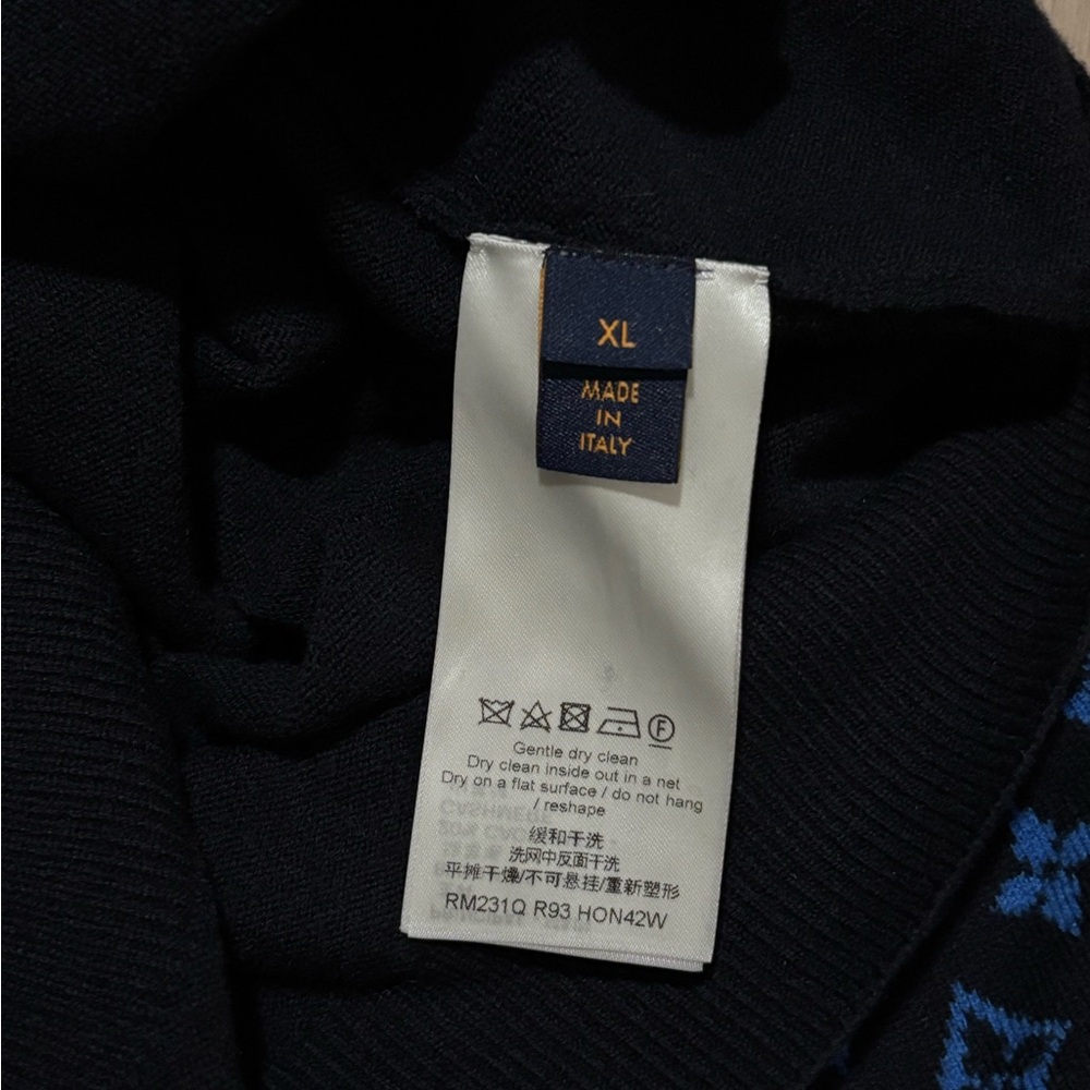 Louis Vuitton Men's Monogram Mix Cashmere Crewneck Navy Blue - Picture 7 of 11